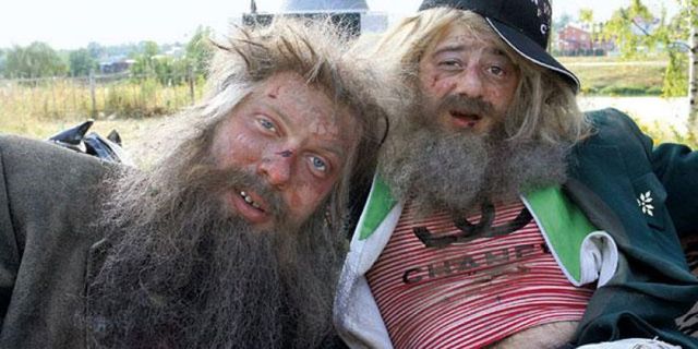 13-летняя школьница из Днепра «в красках» рассказала одноклассникам, как они убивали бомжей