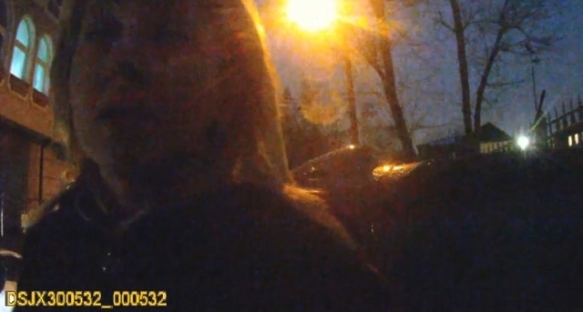 "Нищеброды!" Киевская судья с подмогой устроила полицейским разборки на дороге