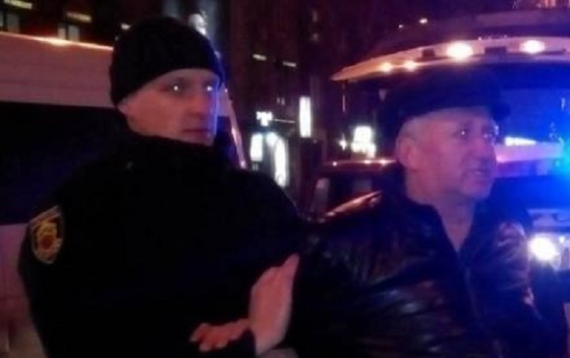 В Запорожье опубликовали видео с пьяным подполковником полиции, создавшим ДТП