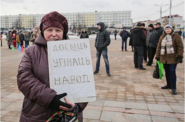 Протесты в Беларуси: новые кадры народного бунта – видео