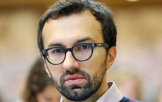 Депутат Лещенко подозревает, что ему вскрыли машину, чтобы поставить жучок