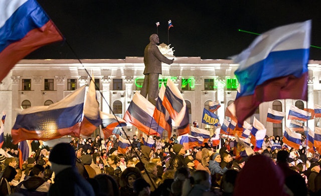 В деле о захвате Крыма фигурируют действующие украинские чиновники