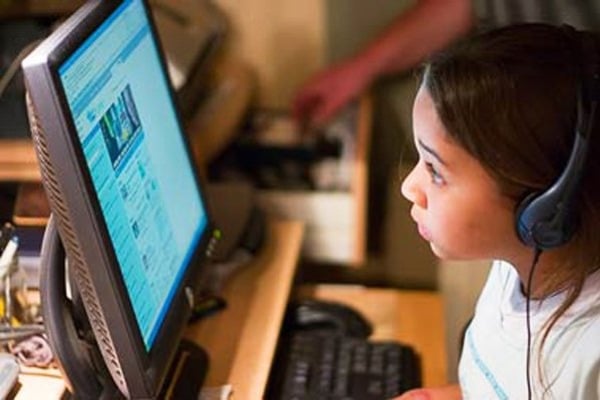 Кіберполіція заблокувала понад 500 “груп смерті” в соціальних мережах