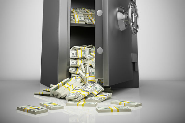 Конец "халяве": МВФ потребовал ограничить ставки по депозитам в Украине