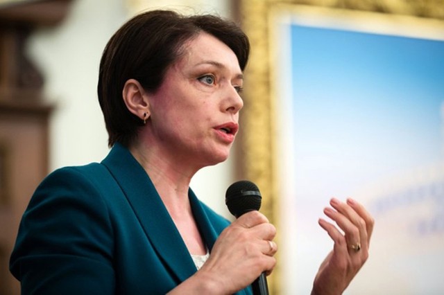 За місця в школі буде бійка? Міністр освіти обіцяє вчителям астрономічну зарплатню