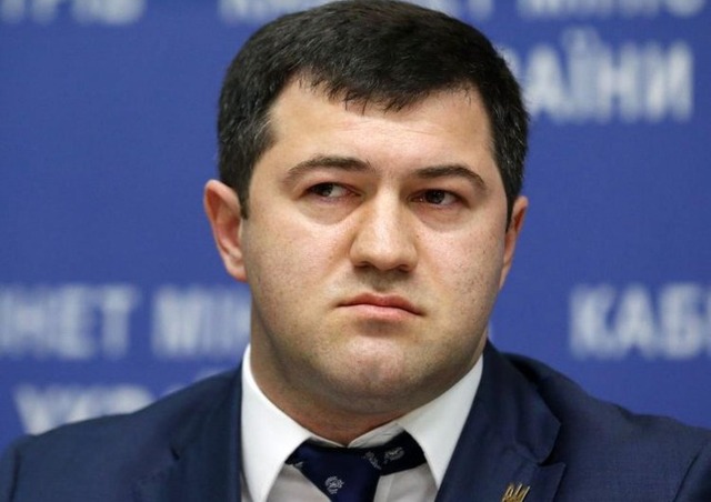 Лікарі не підтвердили інфаркт у Насірова. Повезли в суд