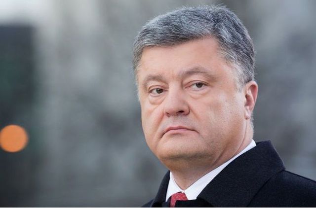 Порошенко заявил, что сегодня наступил "исторический момент" для всей Украины
