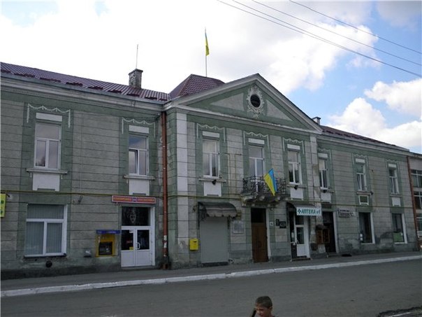 У мера міста на Львівщині проводять обшук через підозру в корупції