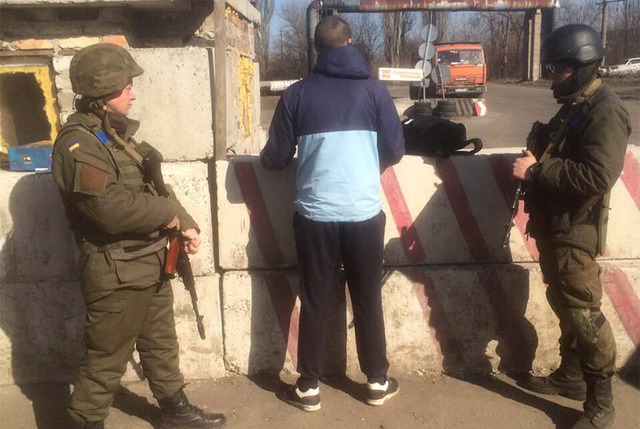 Харьковские гвардейцы задержали сторонника так называемой "ДНР"