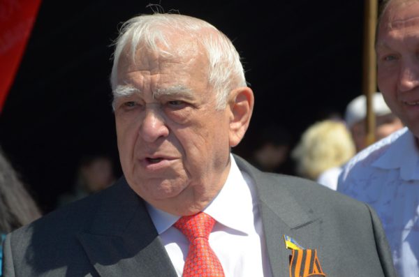 За полгода Ефим Звягильский заплатил донецким террористам 270 млн рублей