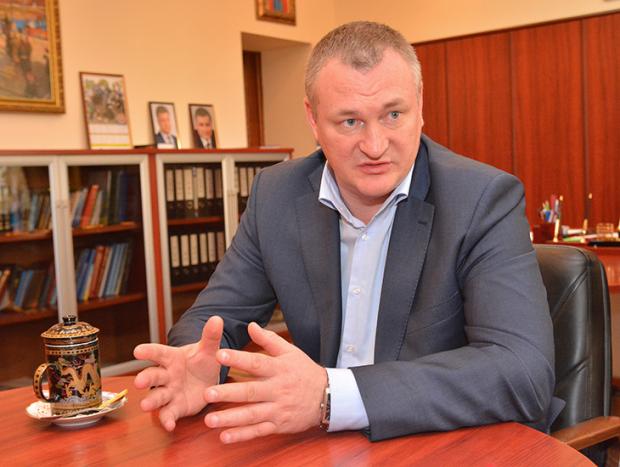 "Мало місце застосування спецзасобів по конкретних частинах тіла", - голова Нацполіції про затримання блокадників Донбасу