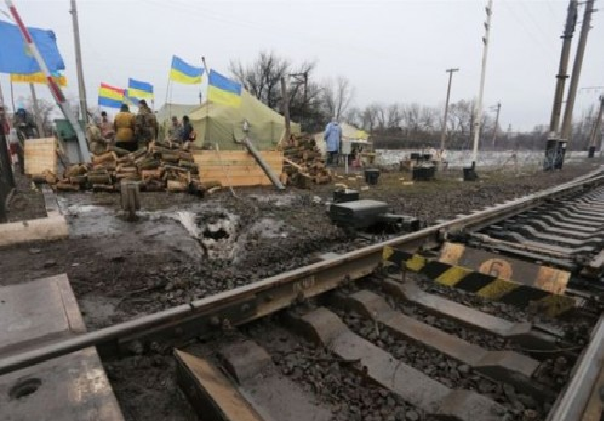 Ситуация по блокаде из стадии переговоров перешла в стадию решений – Бутусов