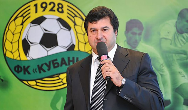 Руководители ИСД ведут бизнес по обе стороны фронта