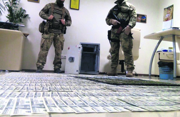 В СБУ не зачистили всіх, хто займався “діамантовими прокурорами”