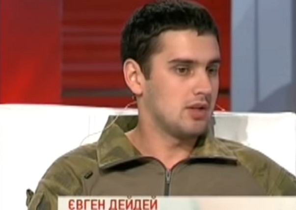 Ряженых «патриотов»-депутатов начали разоблачать по всем фронтам