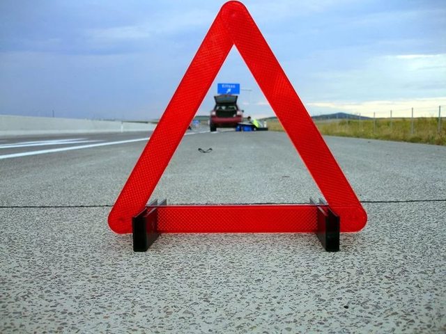 Біля станції столичного метро автомобіль збив пішохода-порушника