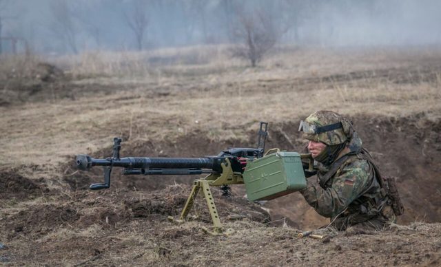 Штаб АТО — о боях под Мариуполем: Обстреляно Водяное, есть погибшие и много раненых