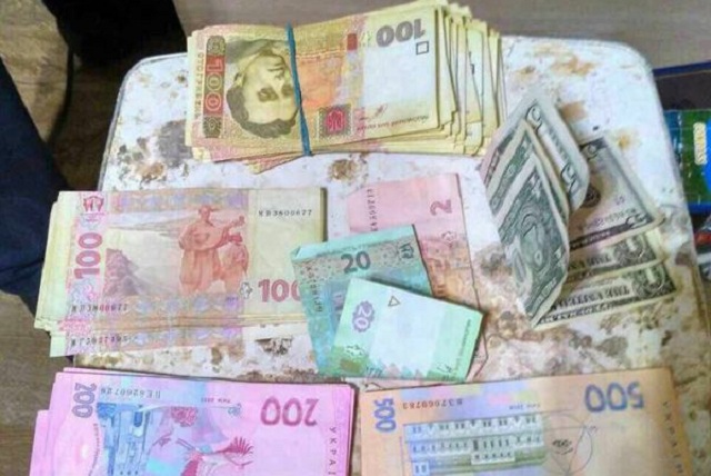 Очільника Держгеокадастру Луганщини спіймали на хабарі