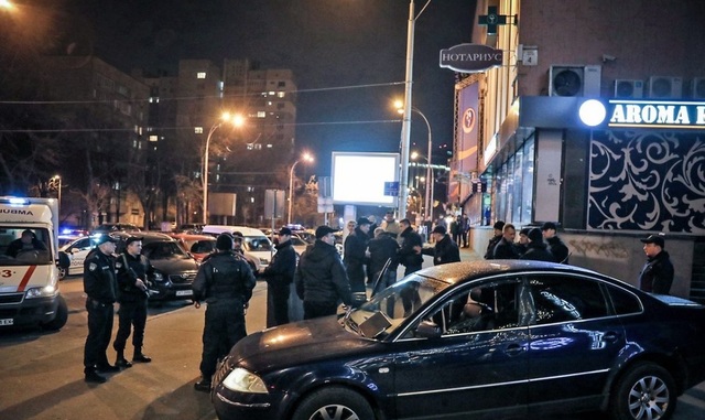 В центре Киева опять стреляли, у стрелявшего был наградной пистолет