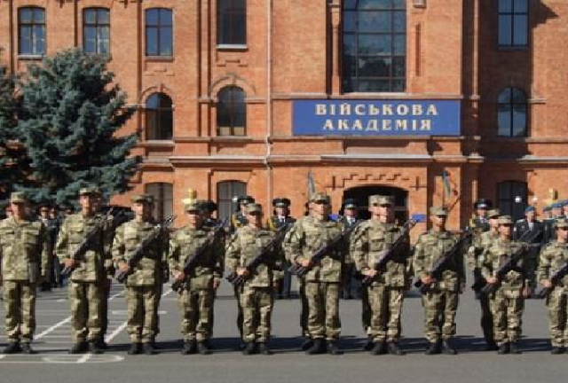 Как чиновники из Минобороны уводят бюджетные средства