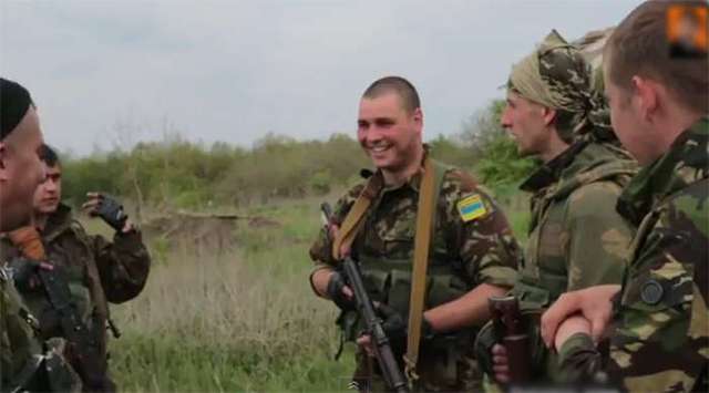 Силы АТО понесли потери в Донбассе: Двое погибших, пятеро раненых