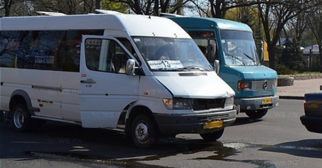 Чего вы гоните на Путина! В Днепре маршрутчик сцепился с ветераном АТО