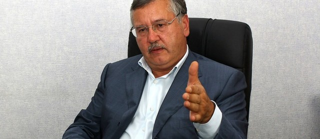 Гриценко: Попереду не менш креативні податки: за підключення води, електрики, телефонного кабелю,користування повітрям