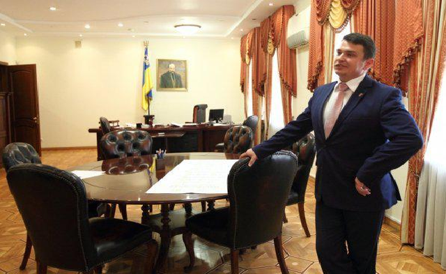 ОПГ Сытника: Чем занимается «ручной» Общественный совет при НАБУ?