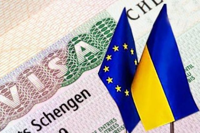 Когда безвиз: Европарламент назвал точную дату голосования за отмену виз для украинцев