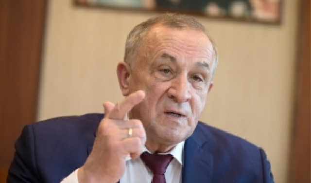 Задержанного главу Удмуртии Александра Соловьева срочно этапировали в Москву