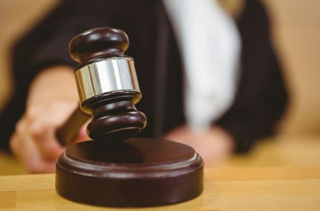 Суд начинает рассмотрение дела полицейского, застрелившего в погоне пассажира BMW