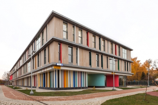 Стали известны подробности жуткой драки школьниц в Чернигове