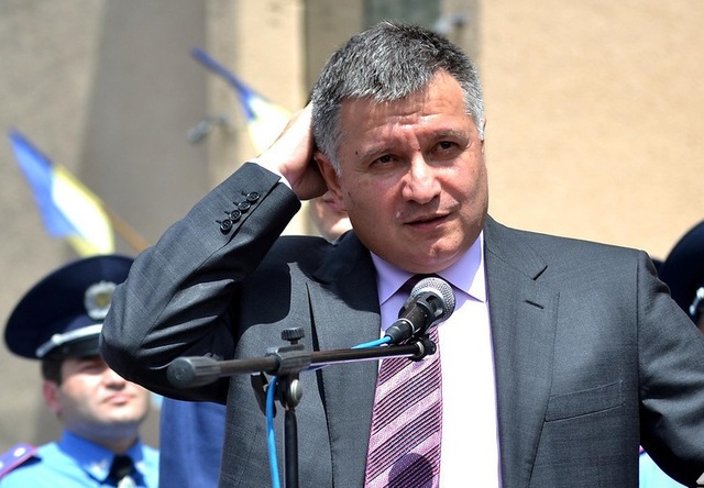 Аваков назвал Семенченко аферистом, недостойным депутатского мандата