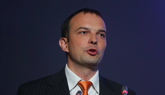 Контрабанду на Донбассе крышует Порошенко, с Авдеевкой это тоже связано — Соболев