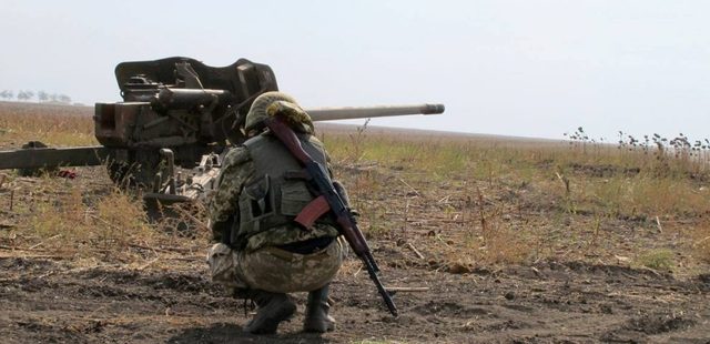 Ситуация на фронте: Боевики били из тяжелых минометов, 2 военных ВСУ ранены
