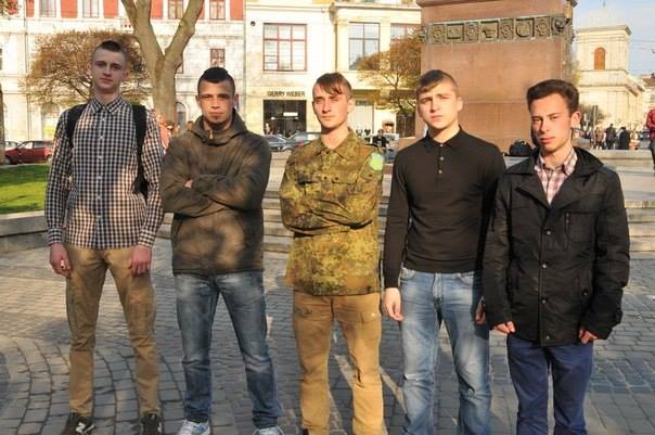 Медики у Дніпрі дивом врятували пораненого в АТО 21-річного львів’янина