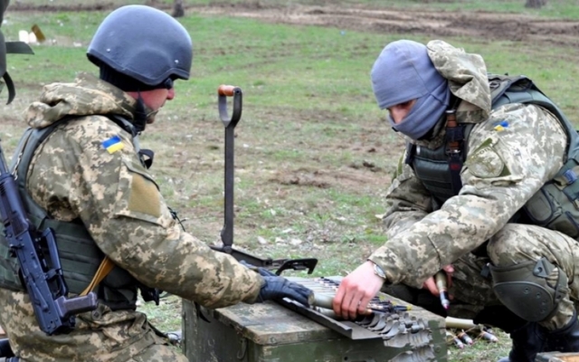 Під Харковом знову вибухи. Місцеві жителі панікують