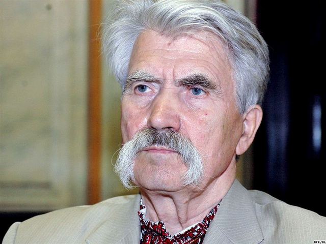 Левко Лук’яненко засудив Вакарчука за співчуття жертвам теракту в Пітері