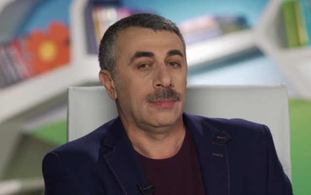 Комаровский: считаю аморальным, что президента не волнует судьба онкобольных людей