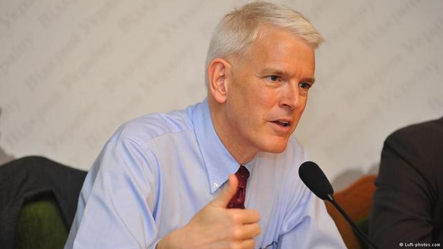 Экс-посол США в Украине: Россия сама усилила украинскую национальную идентичность
