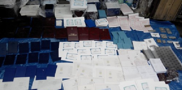 Контррозвідка викрила сервіс документальної підтримки бойовиків