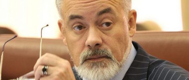 Михаил Табачник в шоколаде, как Дмитрий Табачник продал здания Минобразования своему брату