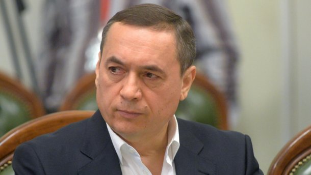 Мартиненко повинен провести ніч в СІЗО, йому повідомили про підозру