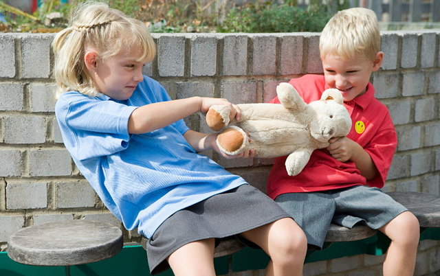 У Порошенко озвучили жуткие данные по "травле" детей в школах