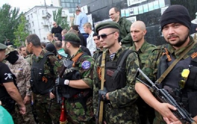 Коллаборантов нужно приравнивать к предателям и судить как государственных изменников