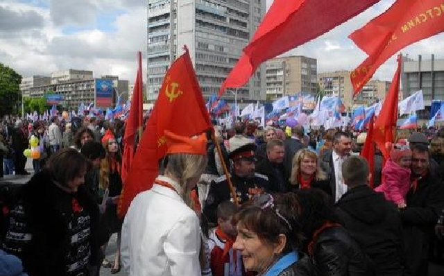 Майскую зарплату своих террористов россияне хотят потратить на митинги в "Л/ДНР", – разведка