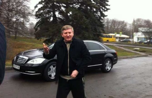 Боевики обвинили Ахметова в краже коксовой батареи на собственном заводе