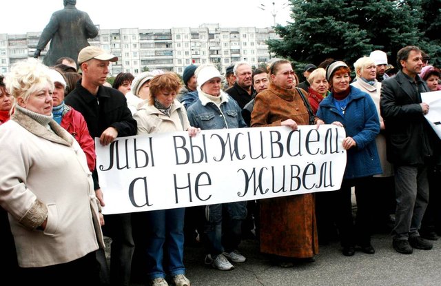 Зажили по-новому: как обнищали украинцы за три года