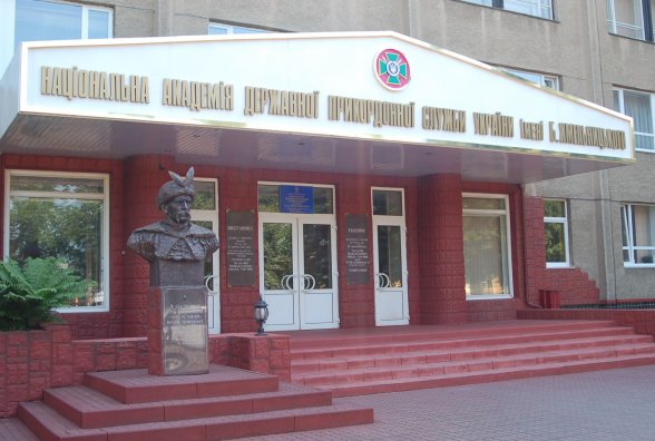 В пограничной академии Хмельницкого повесился курсант