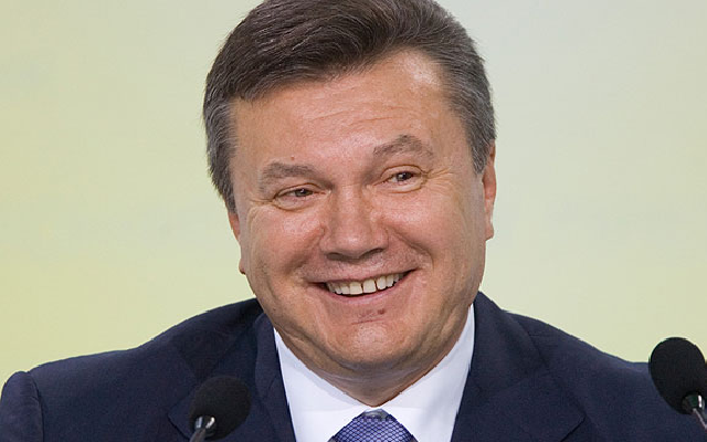 Янукович подал жалобу на украинскую прокуратуру в Европейский суд по правам человека